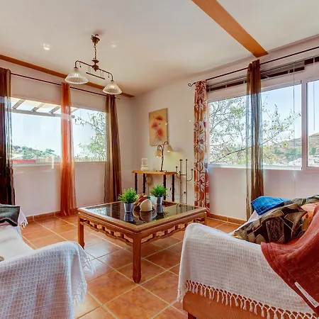 Day Dreamer Villa
